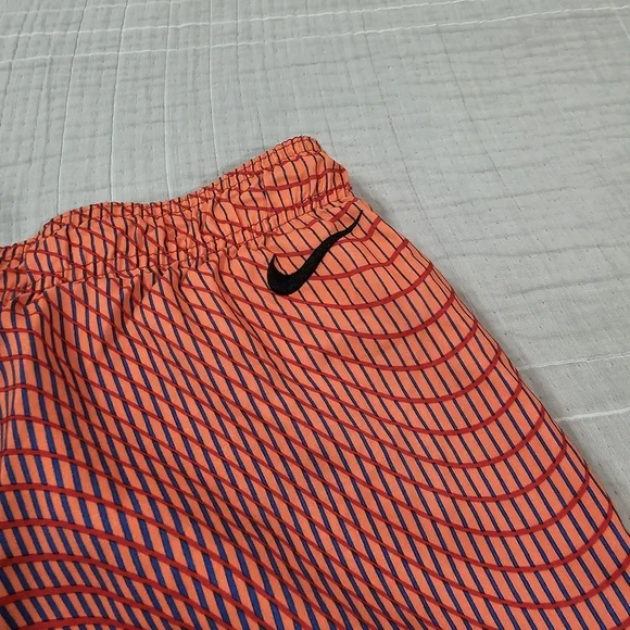 Mens Nike Swim Swimming Trunks Size Large - Picture 2 of 11